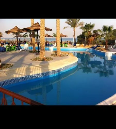 Guest house شالية بقرية لاسرينا *
